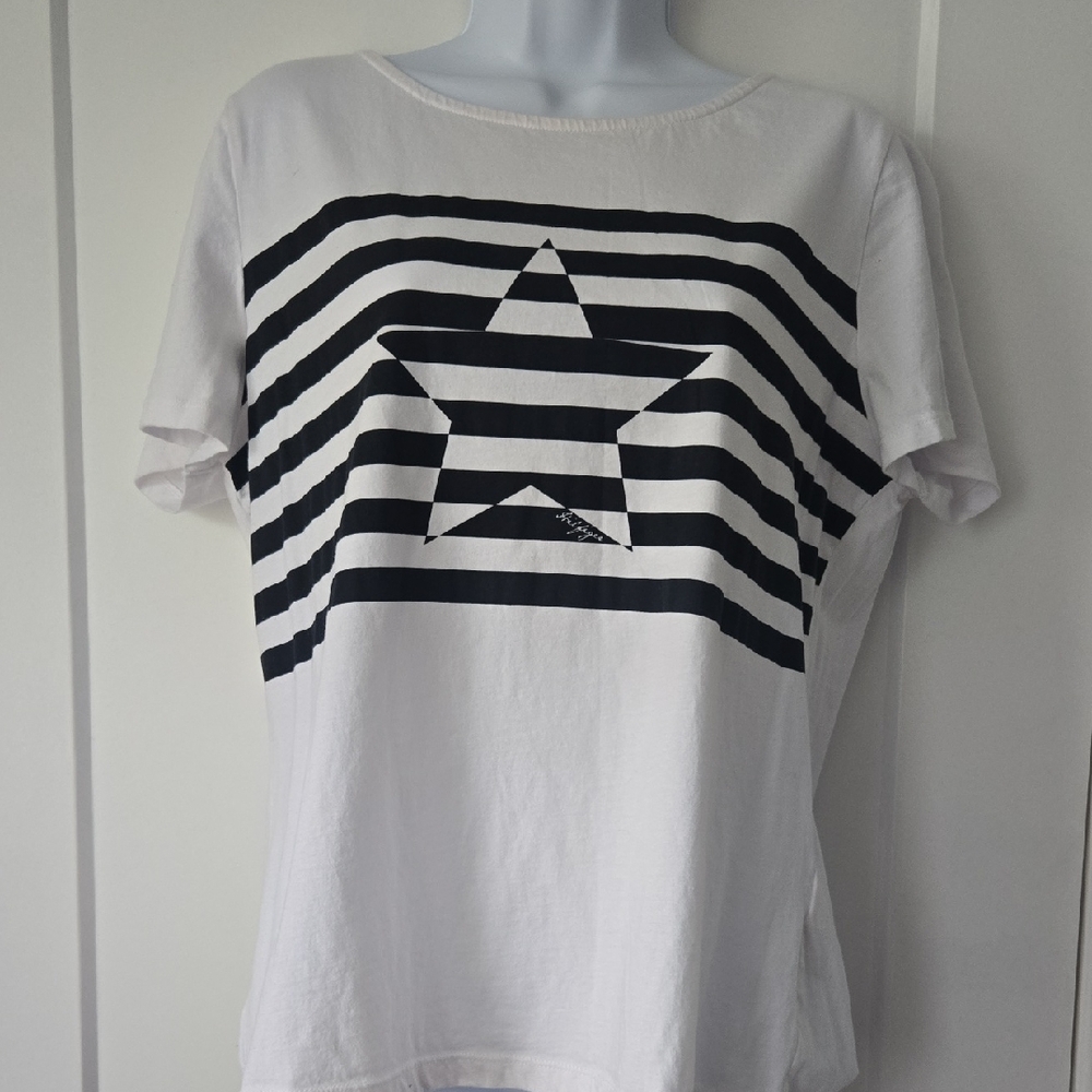Tommy Hilfiger White and Black Star Tee